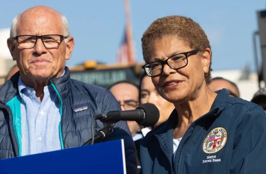 L.A. Mayor Karen Bass Appoints Steve Soboroff to Lead Pacific Palisades Rebuilding Efforts